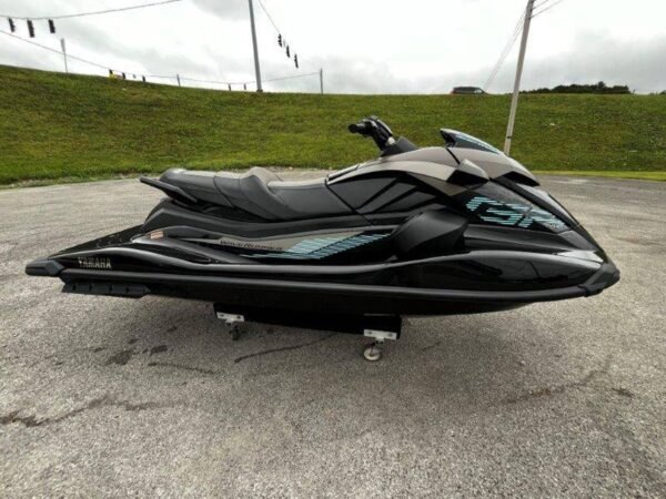 2025 Yamaha Waverunner GP SVHO w/ Audio