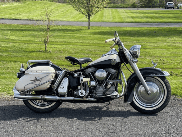 1958 Harley-Davidson Duo-Glide Super Sport Solo Panhead Motorcycle