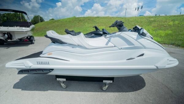 2025 Yamaha Waverunner VX Cruiser